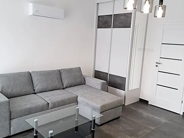 Kiadó lakás Nyíregyháza, Dandár út 50 nm