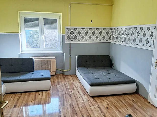 Eladó lakás Nyíregyháza, Huszár sor 66 nm