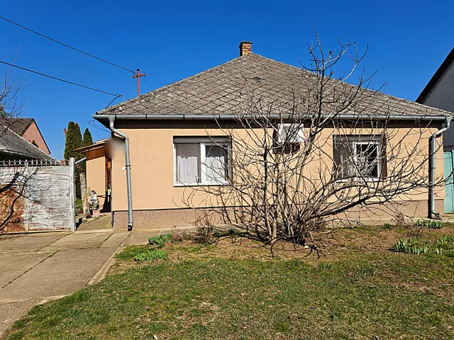 Eladó ház Nyíregyháza, Malomkert 90 nm