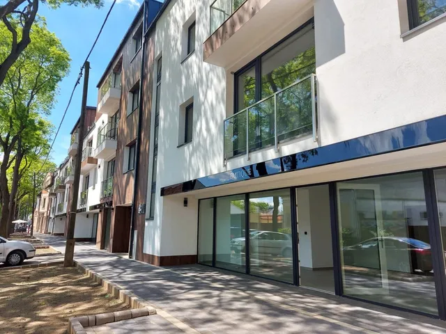 Kiadó kereskedelmi és ipari ingatlan Nyíregyháza, Belváros 28 nm