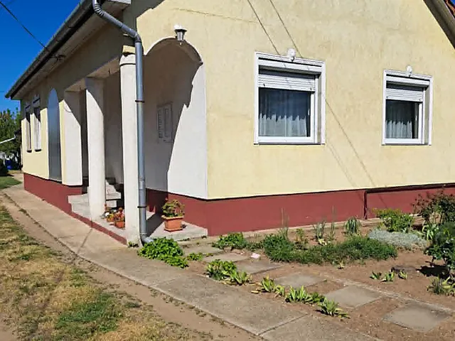 Eladó ház Nyíregyháza, Malomkert 122 nm