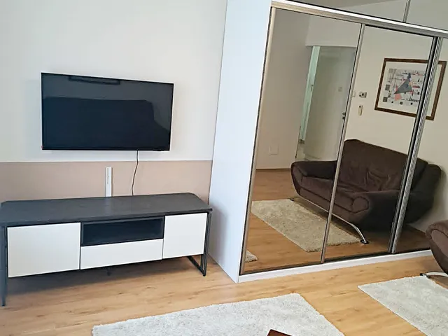 Kiadó lakás Nyíregyháza, Belváros, virág ut 48 nm