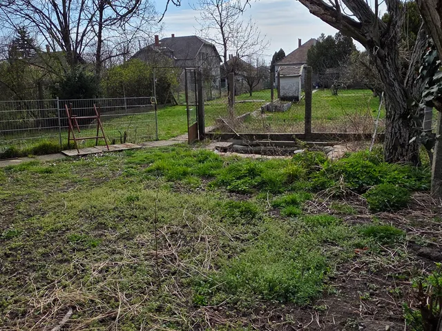 Eladó ház Levél 100 nm