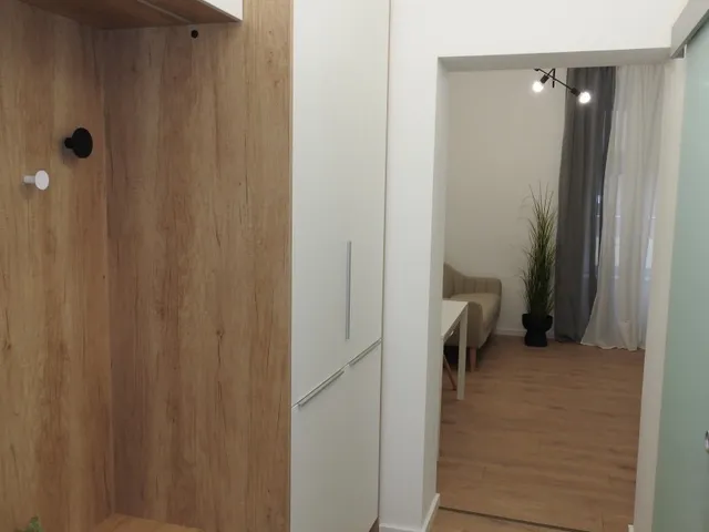 Eladó lakás Pécs, Tímár utca 30 nm