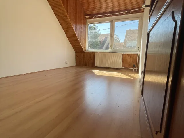 Eladó ház Pécs, Üszögpuszta, Vándor utca 270 nm