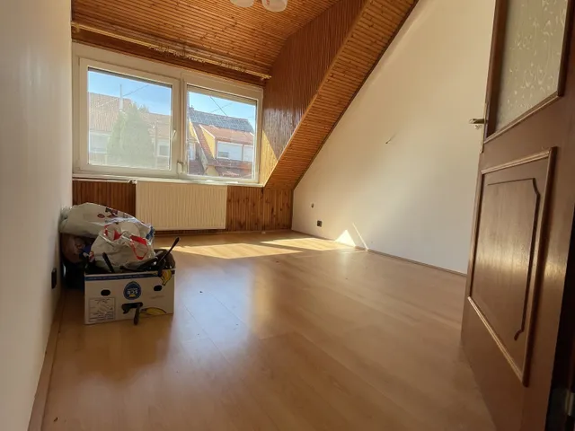 Eladó ház Pécs, Üszögpuszta, Vándor utca 270 nm