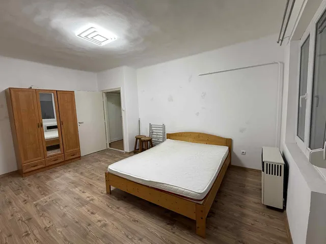 Eladó lakás Pécs 36 nm