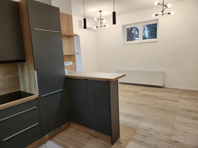 Eladó lakás Pécs, Belváros 70 nm