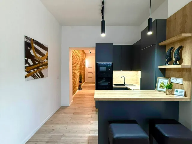 Eladó lakás Pécs, Belváros 70 nm