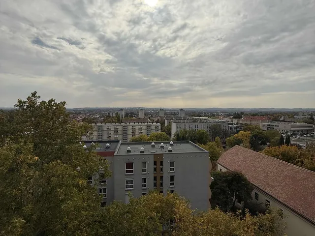 Eladó lakás Pécs, Egyetemváros, őz utca 54 nm