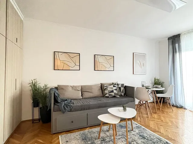 Eladó lakás Pécs, Tettye, Nap utca 42 nm