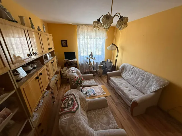 Eladó lakás Pécs, Kertváros 40 nm