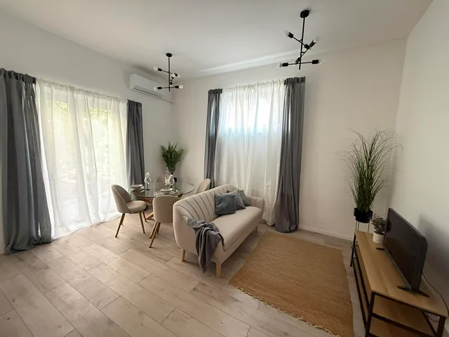 Eladó lakás Pécs, Belváros 70 nm