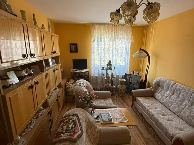 Eladó lakás Pécs, Kertváros 40 nm