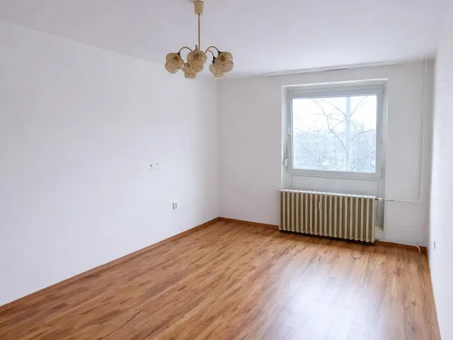 Eladó lakás Pécs, Kertváros 40 nm