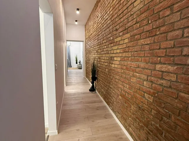 Eladó lakás Pécs, Belváros 72 nm