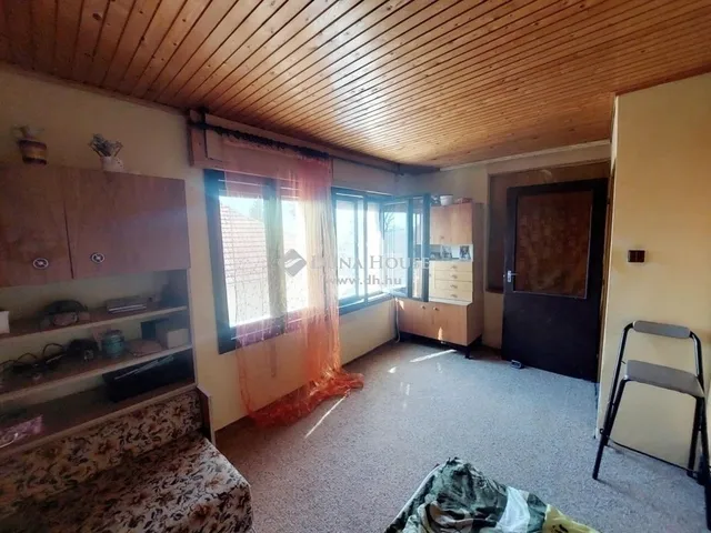 Eladó ház Fót 250 nm