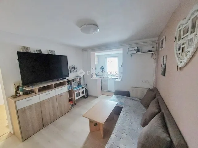 Eladó lakás Fót 107 nm