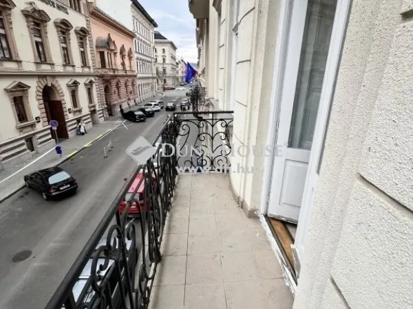 Eladó lakás Budapest VI. kerület 86 nm