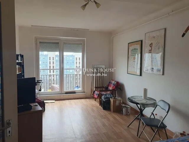 Eladó lakás Budapest III. kerület 57 nm