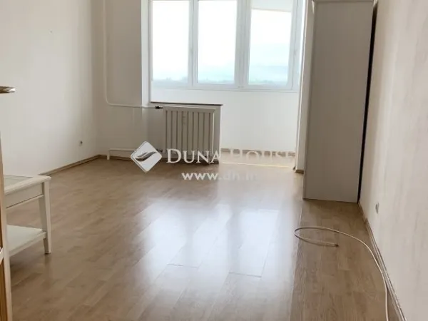 Eladó lakás Budapest III. kerület 56 nm