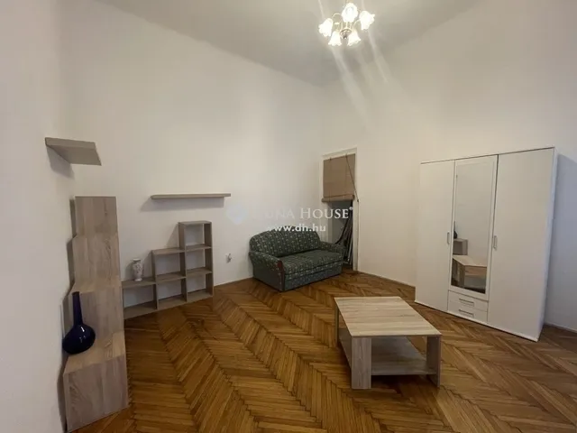 Eladó lakás Budapest V. kerület 46 nm