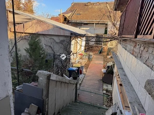 Eladó lakás Budapest II. kerület 28 nm