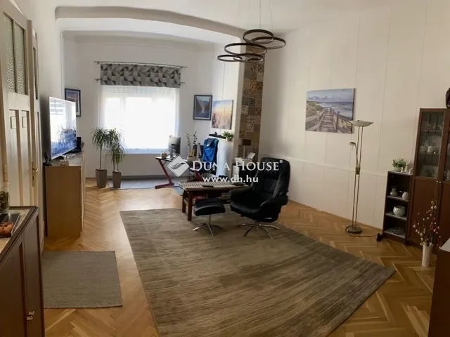 Eladó lakás Budapest IX. kerület 99 nm
