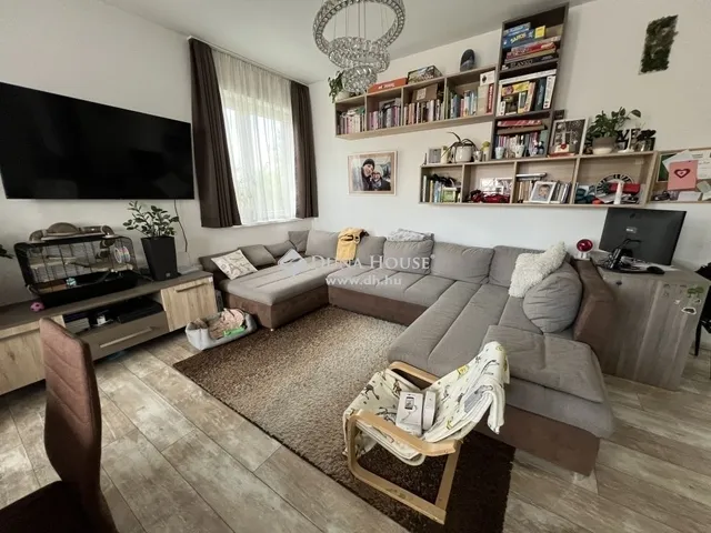Eladó lakás Budapest IV. kerület 77 nm