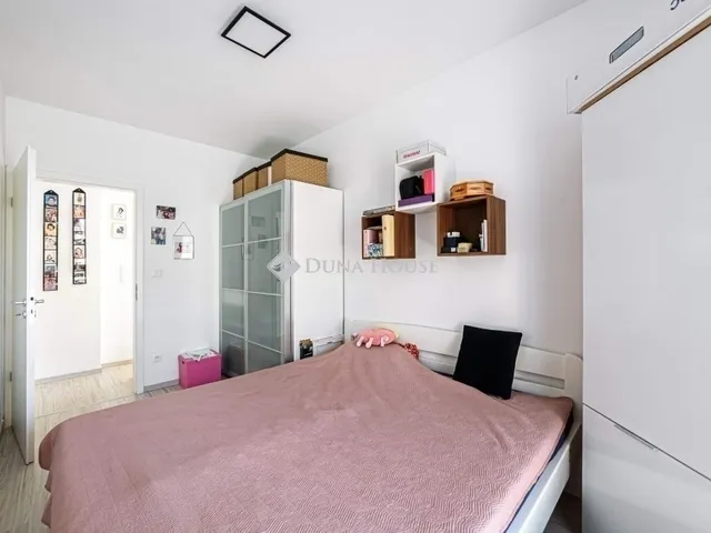 Eladó lakás Budapest III. kerület 91 nm