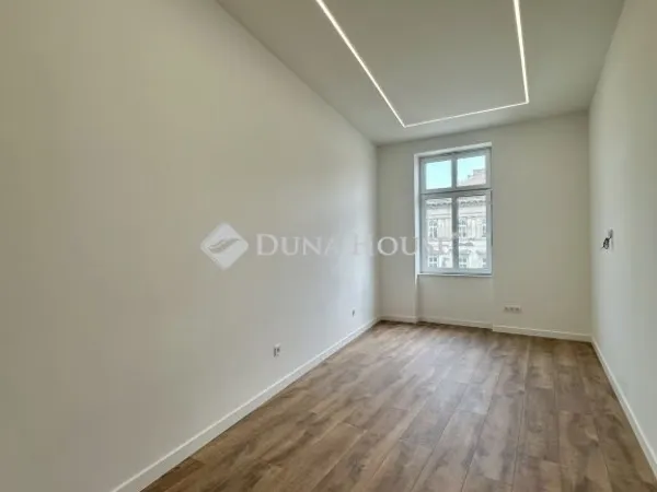 Eladó lakás Budapest V. kerület 161 nm