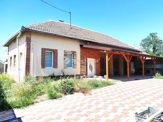 Eladó ház Abádszalók 85 nm