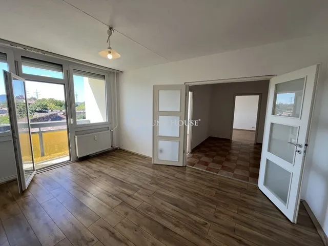 Eladó lakás Budapest IV. kerület 71 nm
