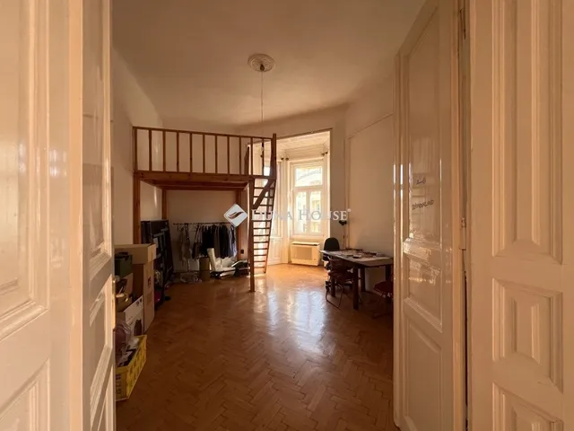 Eladó lakás Budapest I. kerület 64 nm