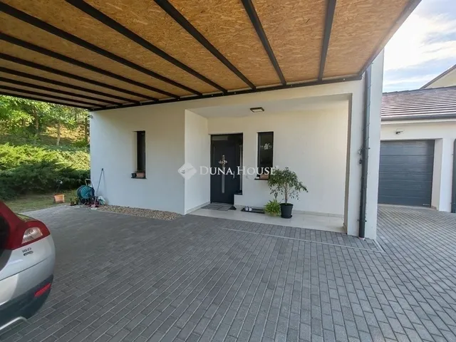 Eladó ház Fót 154 nm