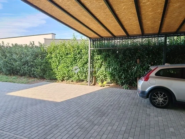 Eladó ház Fót 154 nm