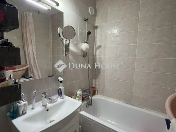 Eladó lakás Budapest IV. kerület 54 nm