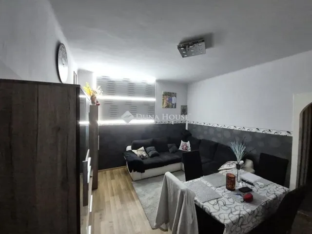 Eladó lakás Budapest IV. kerület 52 nm