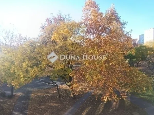 Eladó lakás Budapest XV. kerület 71 nm