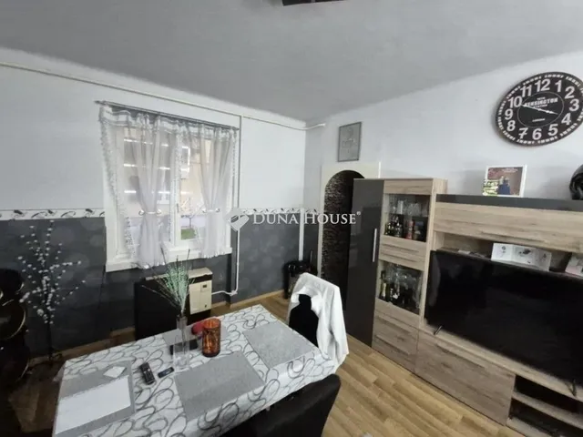 Eladó lakás Budapest IV. kerület 52 nm