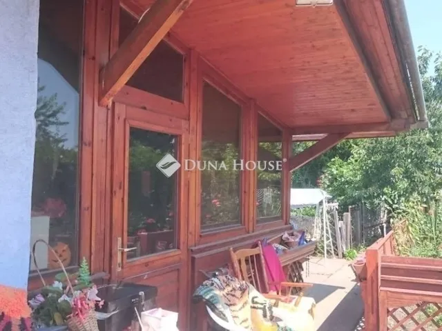 Eladó ház Budapest XV. kerület 237 nm