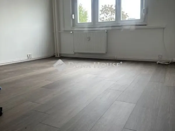 Eladó lakás Budapest XV. kerület 69 nm