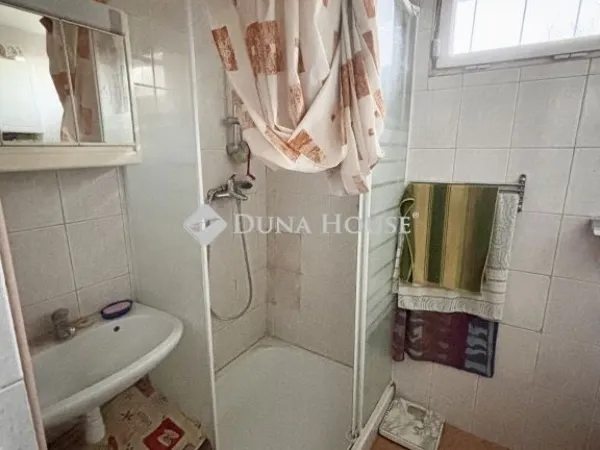 Eladó ház Erdőkertes 42 nm