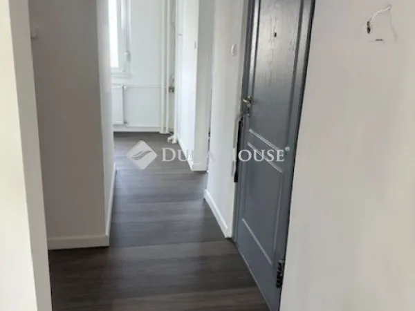 Eladó lakás Budapest XV. kerület 69 nm