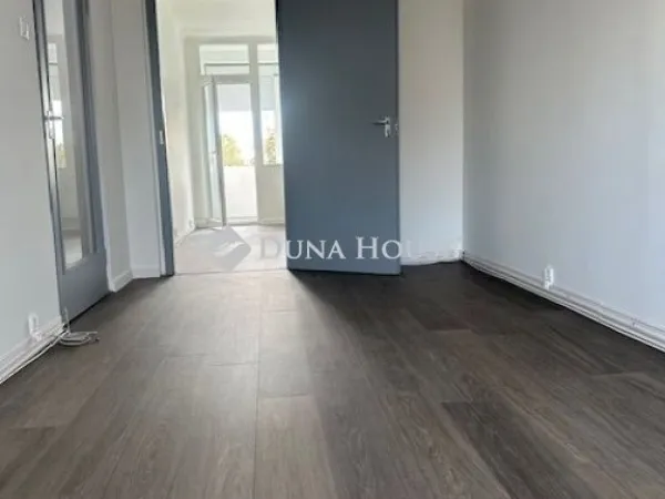 Eladó lakás Budapest XV. kerület 69 nm