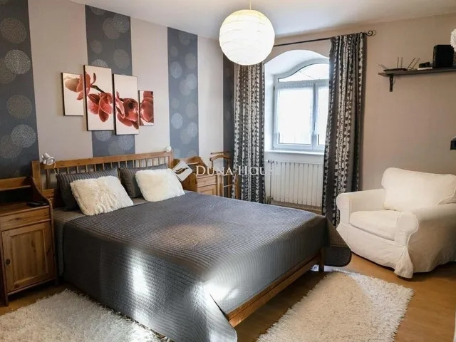 Eladó ház Dunakeszi 224 nm