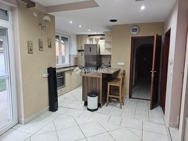 Eladó ház Fót 150 nm