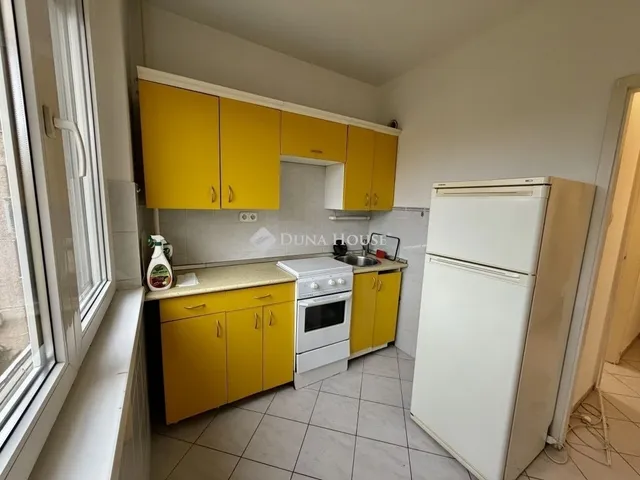 Eladó lakás Budapest III. kerület 37 nm