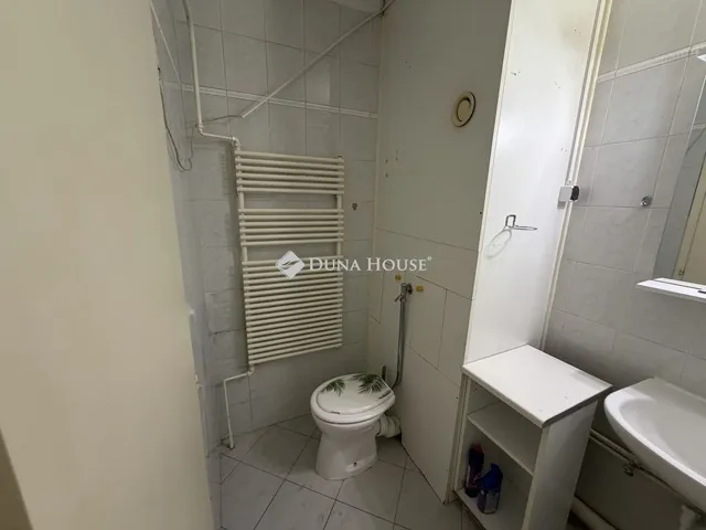 Eladó lakás Budapest III. kerület 37 nm