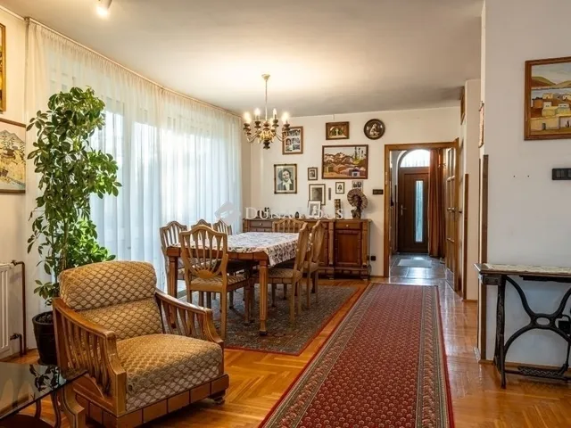 Eladó ház Budapest XXII. kerület 205 nm